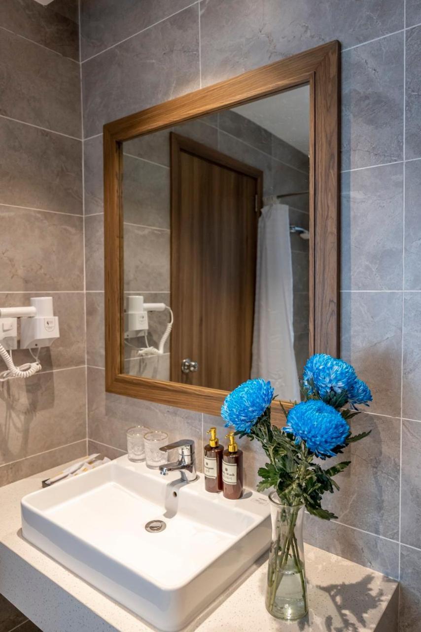 Thao Trang Laluxe Hotel Phu My Hung Ho Či Minovo Město Exteriér fotografie